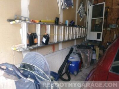 4. Does the Vacuum include a Wall-Mounted Accessory Bag? And a Place to Store the Hose?